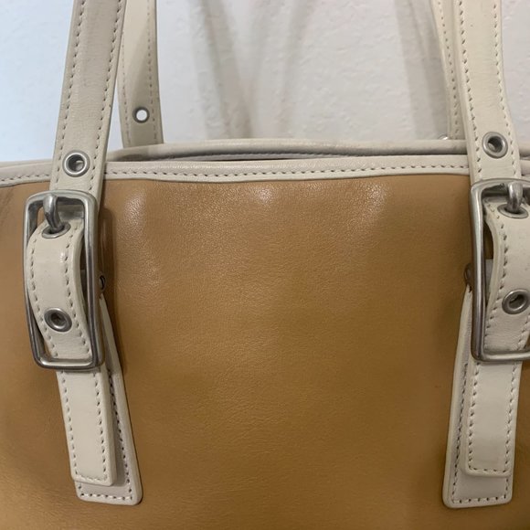 Leather Carmel Coach Medium Satchel - Picture 4 of 7